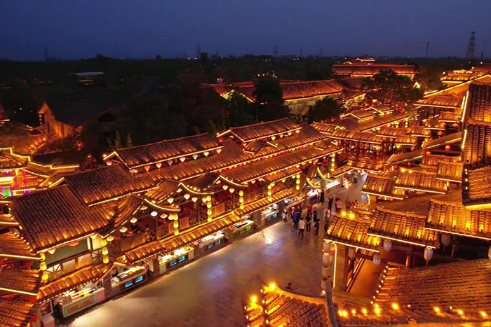 景區(qū)夜景平淡沒亮點？燈光亮化重塑夜間美感，讓游客好感度直線上升