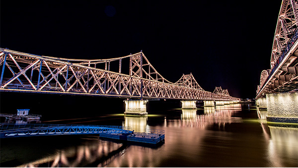 橋梁照明亮化工程應(yīng)該怎么做？