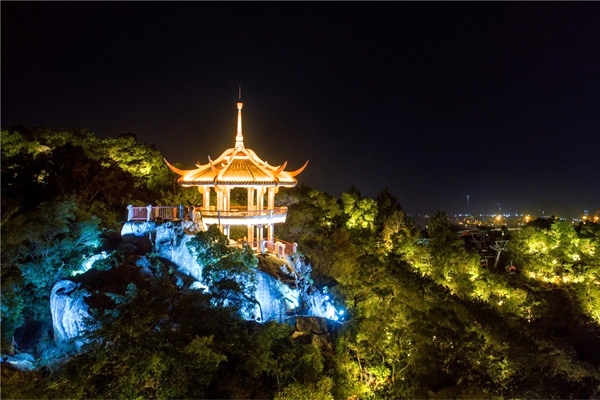 山體亮化工程-符合燈光設(shè)計(jì)發(fā)展趨勢(shì)