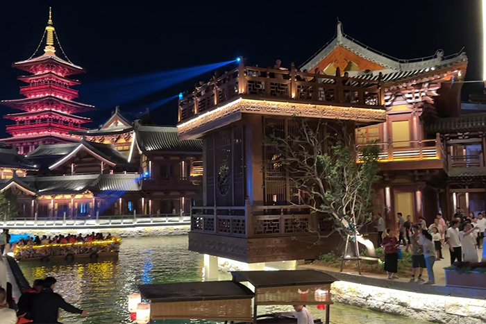 以光影敘事 以技術賦能：燈光亮化鑄就景區(qū)夜游標桿