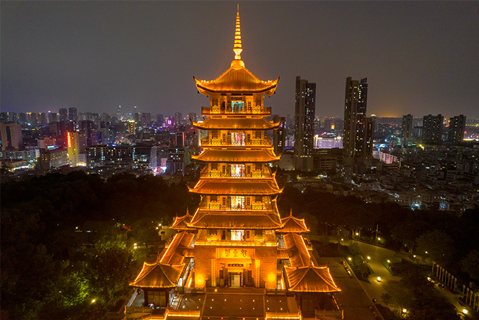 預(yù)算爆了？古建筑亮化這么做比較省