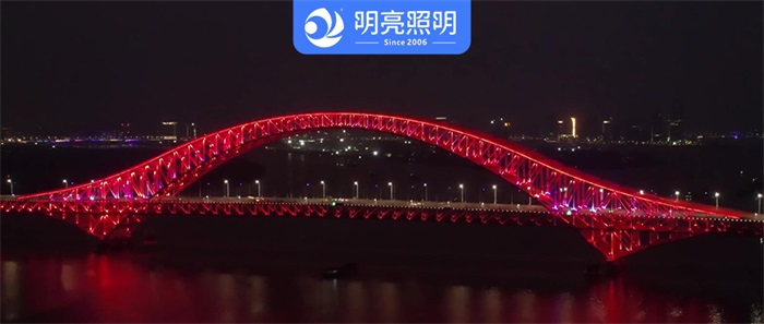 你知道橋梁亮化能夠提升夜間安全嗎？