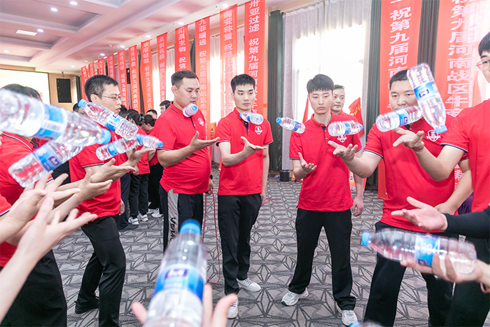 參加牛商爭霸賽，明亮照明集團再現(xiàn)企業(yè)風采