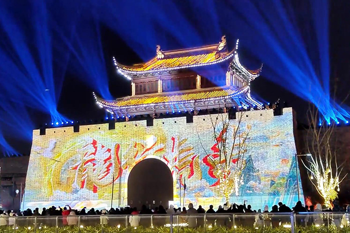 節(jié)假日客流全跑隔壁？3D全息投影引客駐足，錯過這波再等半年！