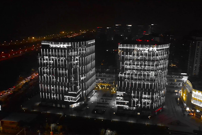 神秘亮化方案，讓寫字樓夜晚不再平庸！